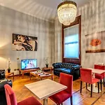Hotel Apollo
